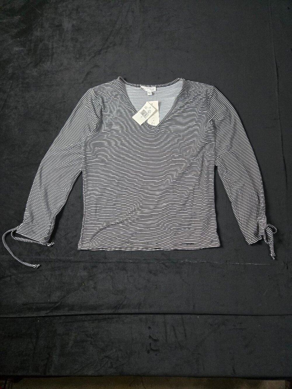 C'est La Vie Women's S Black White Striped V-Neck Tie Cuff Top